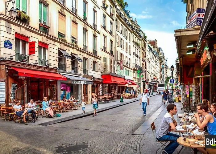 Refait A Neuf A Montorgueil - 2 * Paris