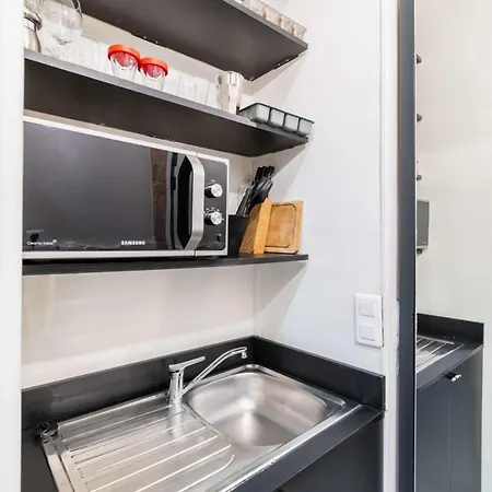 Refait A Neuf A Montorgueil - 2