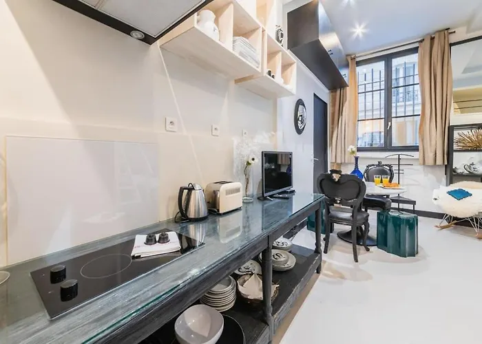 Refait A Neuf A Montorgueil - 2 Parijs